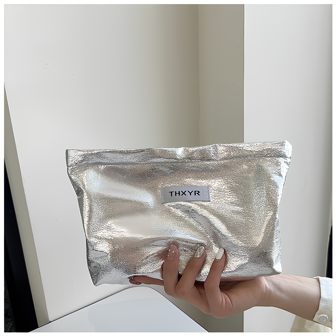 대용량 메이크업 가방, 트렌디한 틈새 디자인 스킨케어  - Skincare D'Alba 리뷰 및 가격